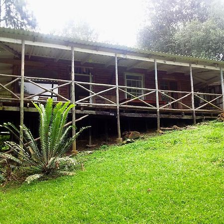 Old Pine Cabin Karkloof Yarrow Exterior photo