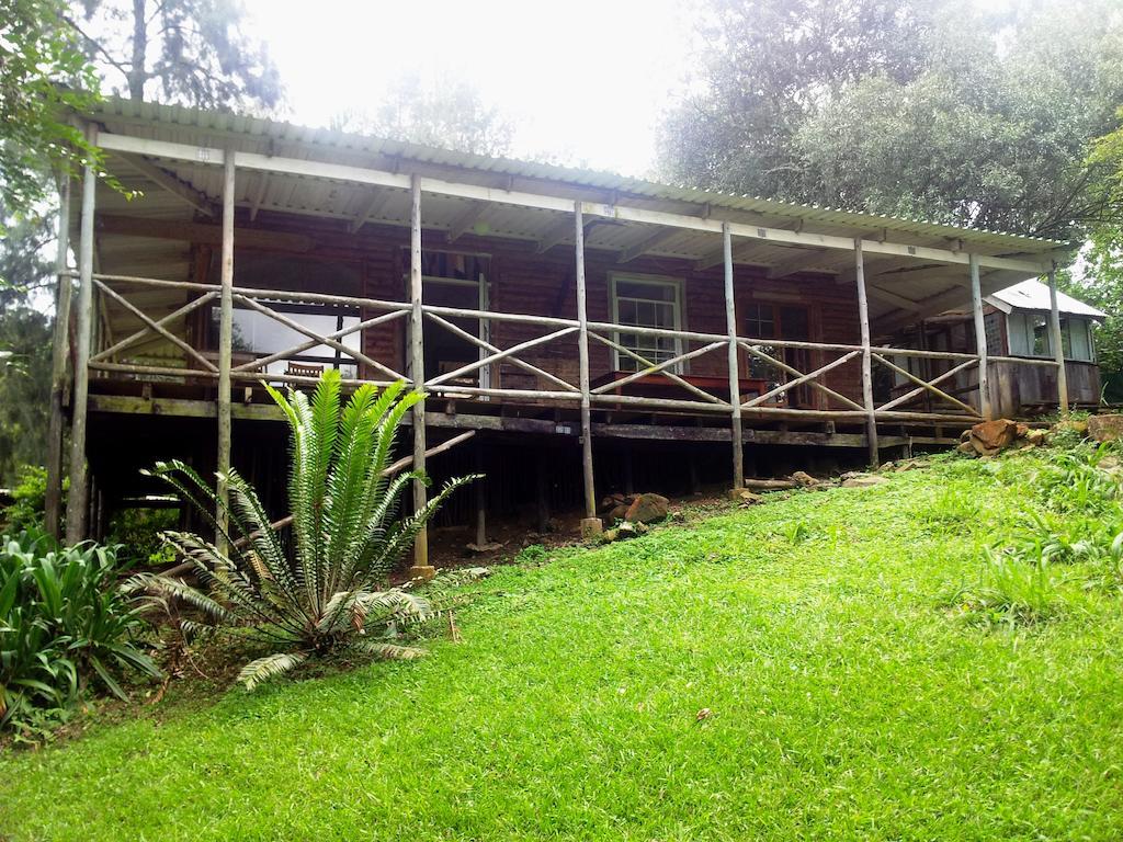 Old Pine Cabin Karkloof Yarrow Exterior photo
